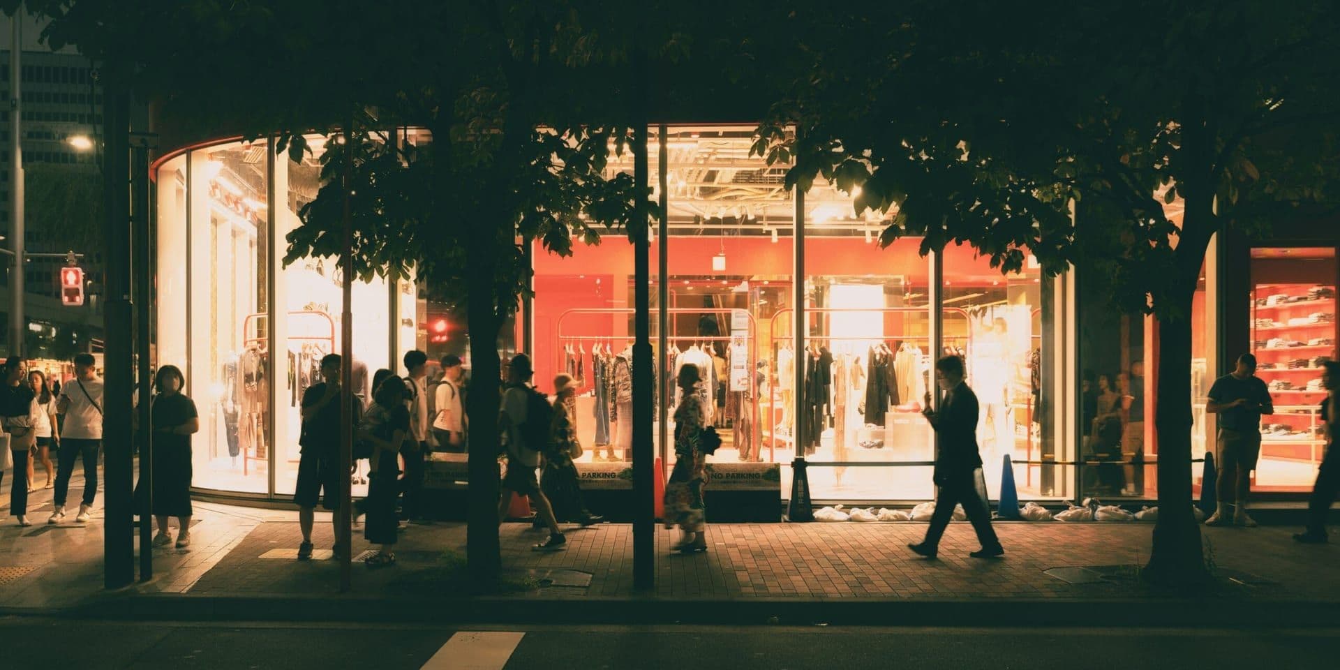 Major Post‑Christmas Sales Continue Across U.S. Retailers as Bargain Hunting Intensifies