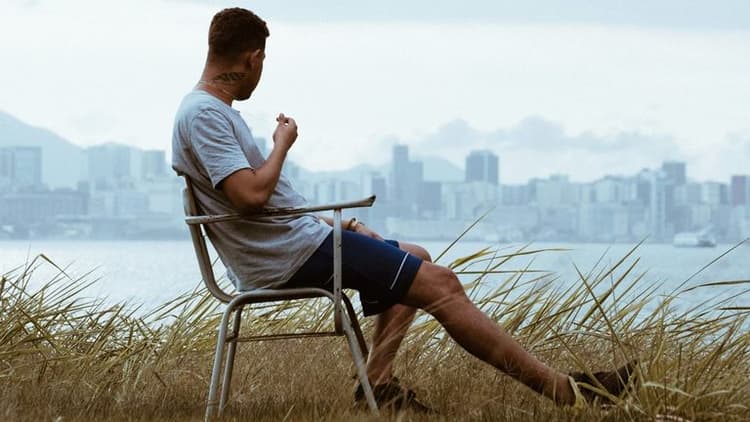 Personalized Tech, Mental-Health Awareness Top the List of Men’s Health Trends for 2025