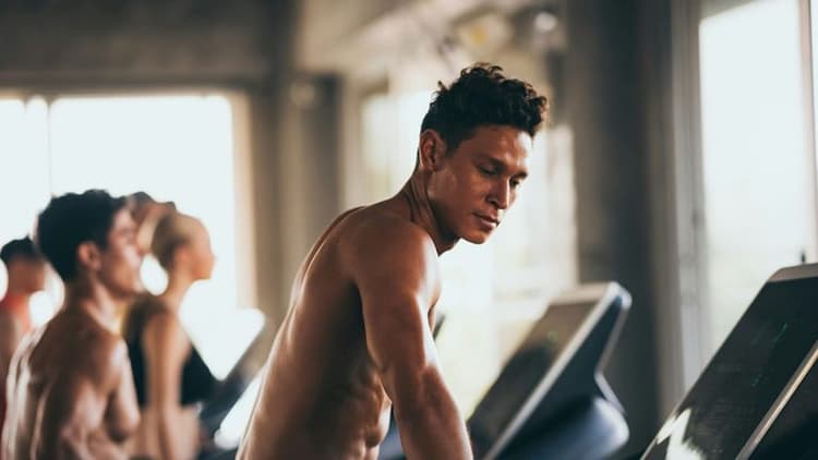 Retro Workouts Make a Comeback as Top Fitness Trend in 2025