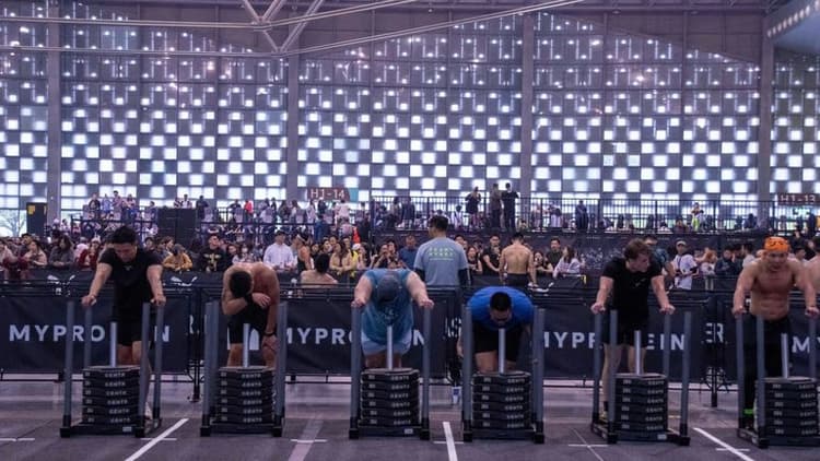 HYROX World Championship 2025 Commences in Chicago, Showcasing Elite Fitness Talent