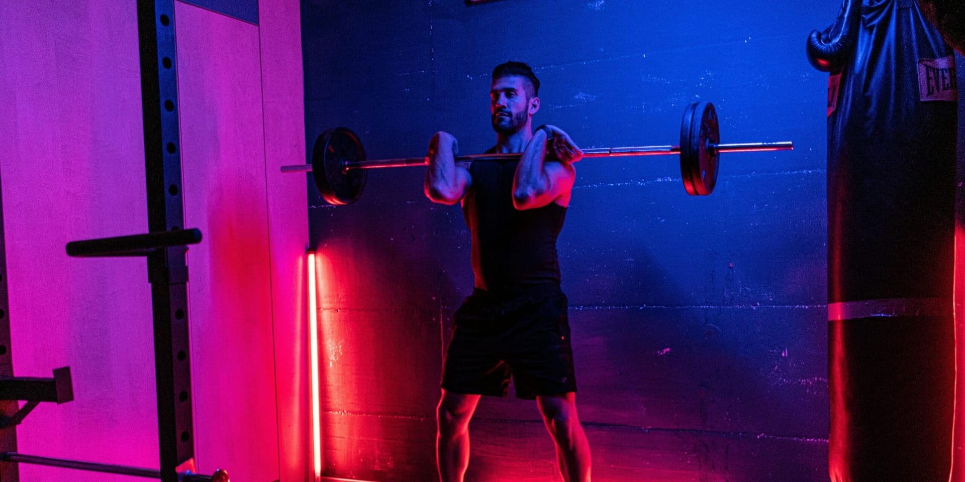 Men’s Fitness in 2025: A Holistic Revolution of Strength, Cardio, Flexibility & Tech