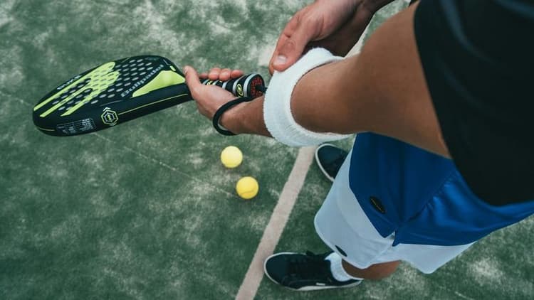 Denis Shapovalov Dominates in Los Cabos to Re‑Enter Top 30