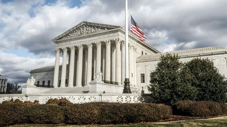 Federal Court Halts Deportation of Eight Men to South Sudan Amid Due Process Concerns