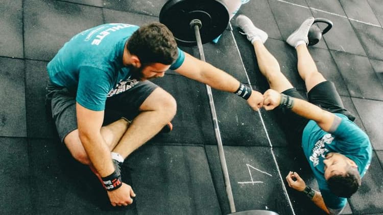 Affecting Wellness Programs: Federal Employees’ Pay Raise and Its Impact on Fitness and Wellness Spending