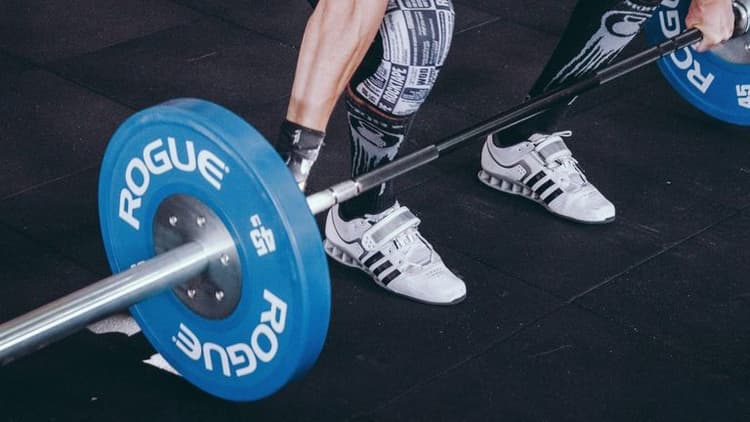 Colten Mertens Claims 2025 CrossFit Open Title as Participation Falls 32%