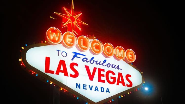 Tom Brady’s Hall of Excellence to Open in Las Vegas